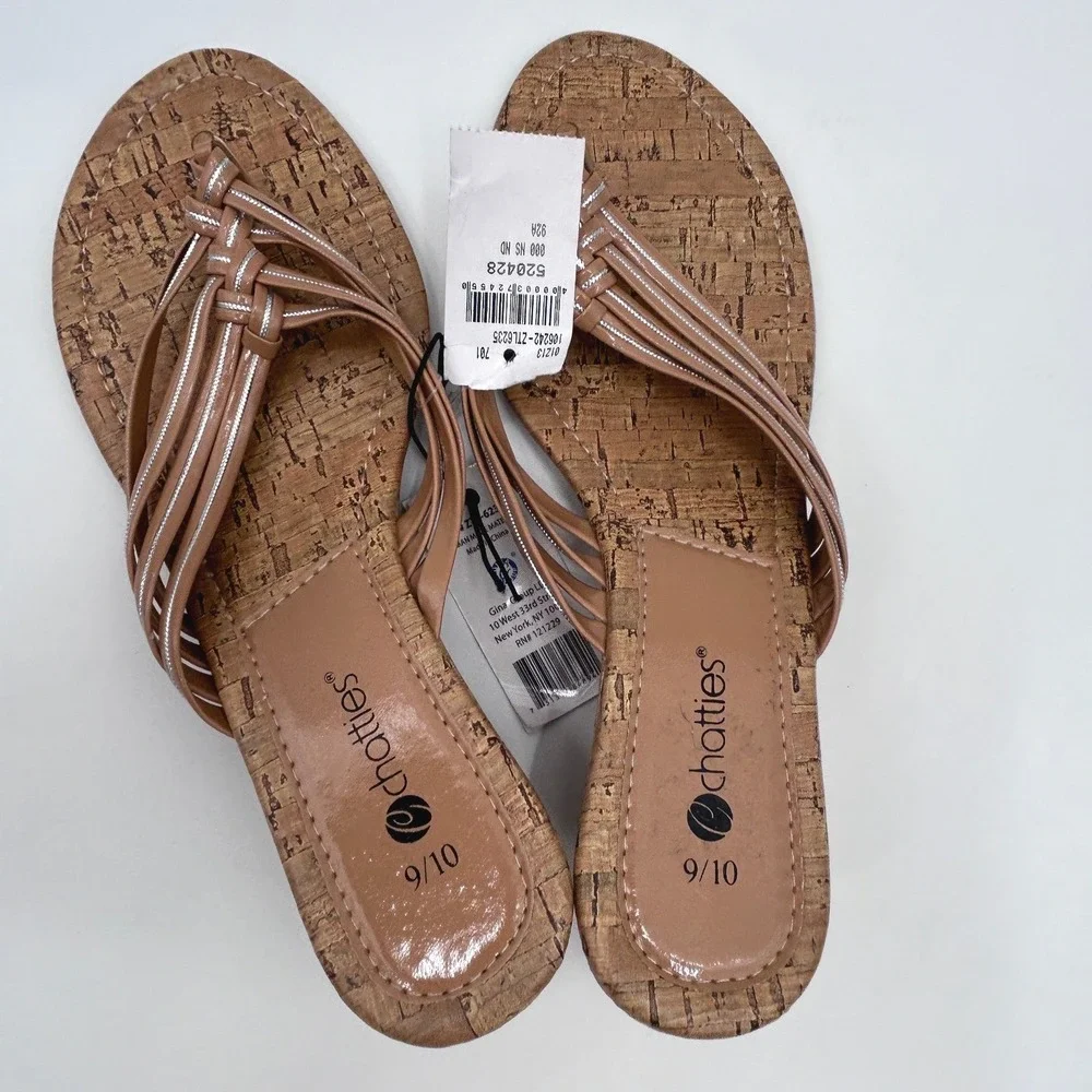 chatties nwt 10